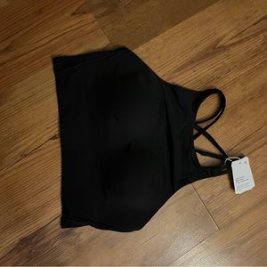 Lululemon like a cloud high neck bra